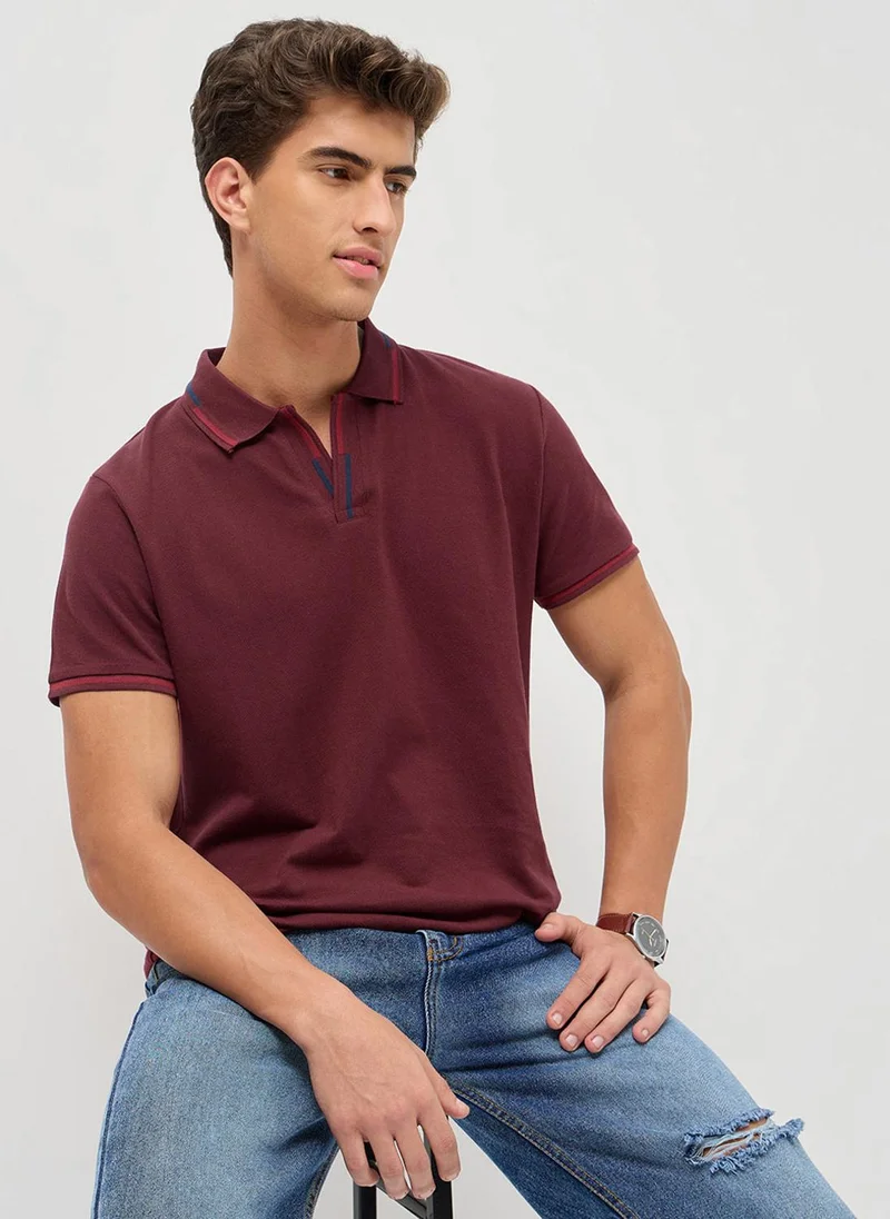 Urbano Fashion Men's Maroon Solid Regular Fit Half Sleeve Cotton Polo T-Shirt